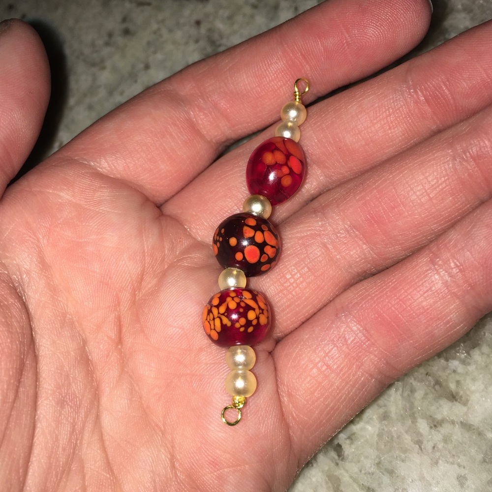 ✨(2/$12) glass bead charm